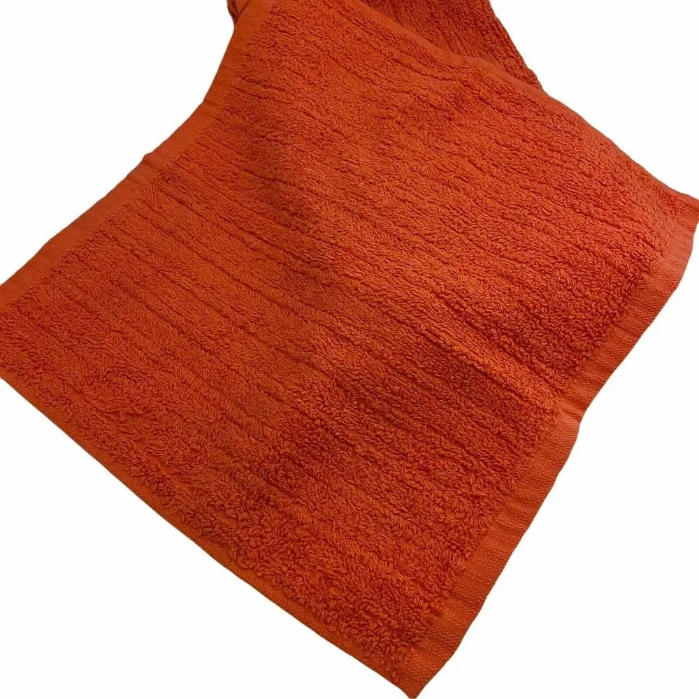 #4338 VTG Madison Home orange wash cloths